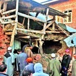 पुलवामा के इसी घर में छिपे थे आतंकी