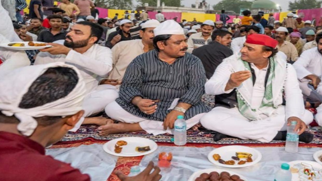 Lucknow: After Rosa Iftar, Akhilesh lashed out at BJP, said- Government is giving crores of compensation to loved ones after running bulldozers