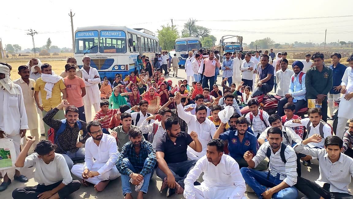 Troubled by the lack of roadways buses, students and parents blocked the Hasanga-Bhuna road for three and a half hours