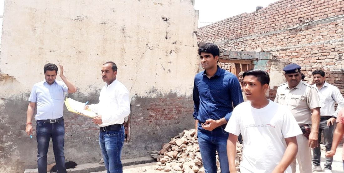 FIR orders against three people who collected tribute