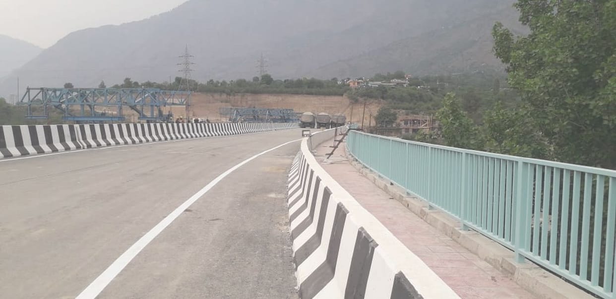 A portion of the double lane bridge of Fourlane restored for traffic