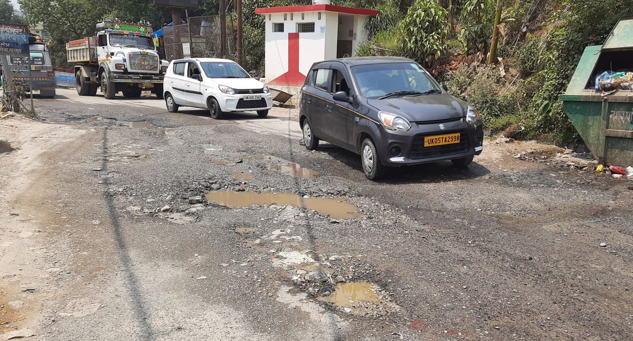 Bad Road in Pithauragarh