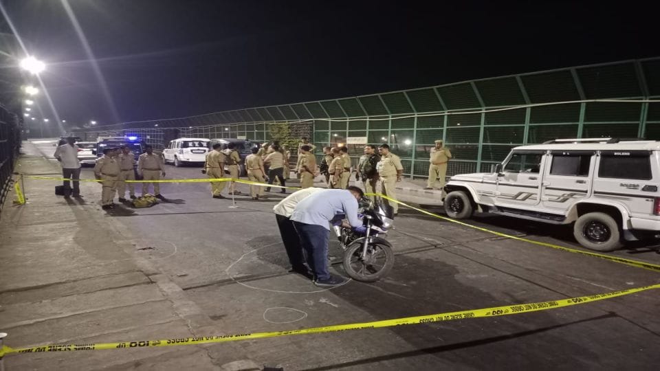 Gorakhpur encounter 25 thousand bounty criminal animal smuggler arrested