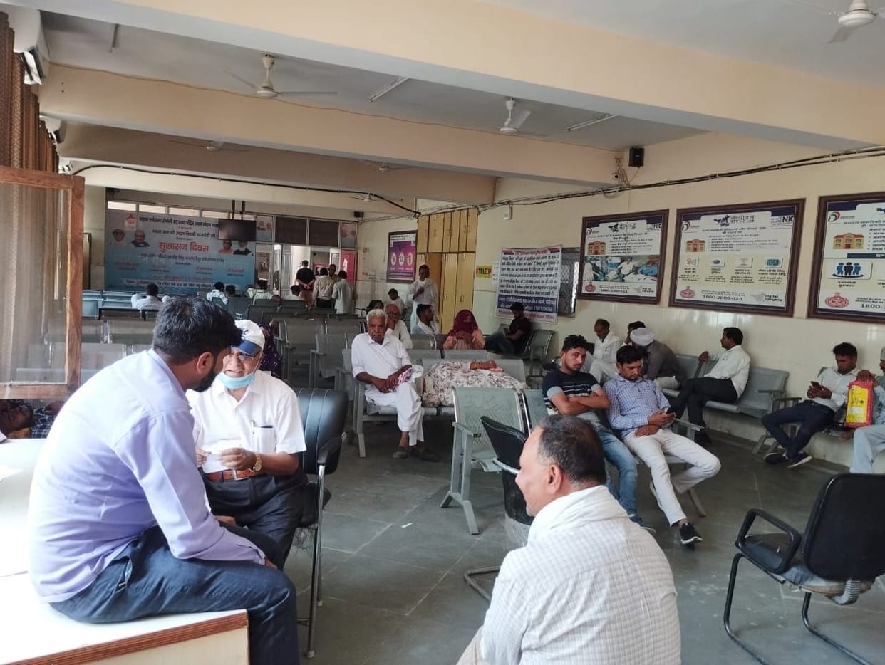 Unannounced cut disrupted water supply schedule, work in government offices came to a standstill