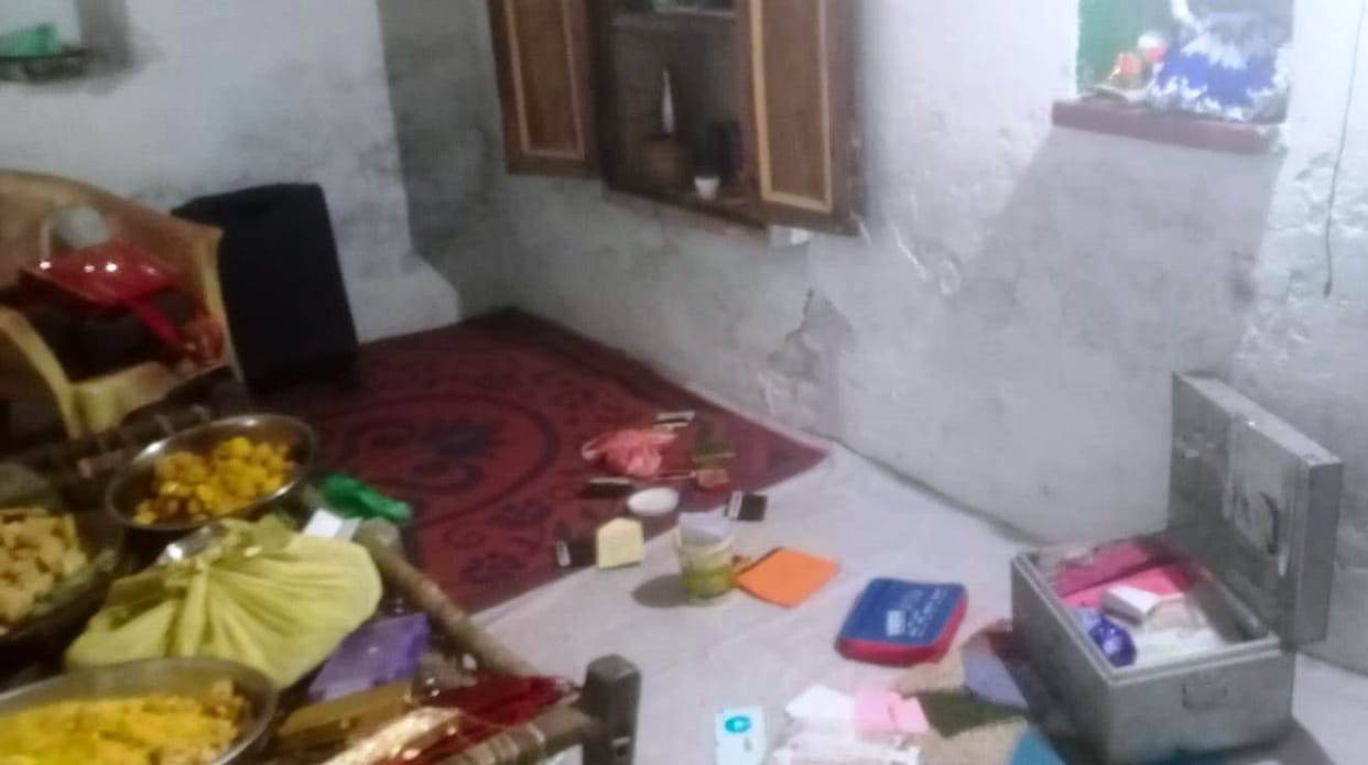 Mathura: Jewelery worth lakhs stolen from cupboard