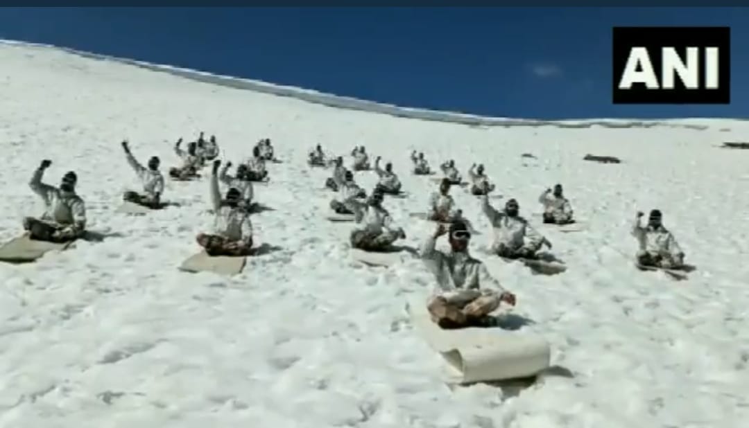 international yoga day 2022, ITBP Himveers participate in Yoga at height of 15,000 feet in snow-covered Himalayas