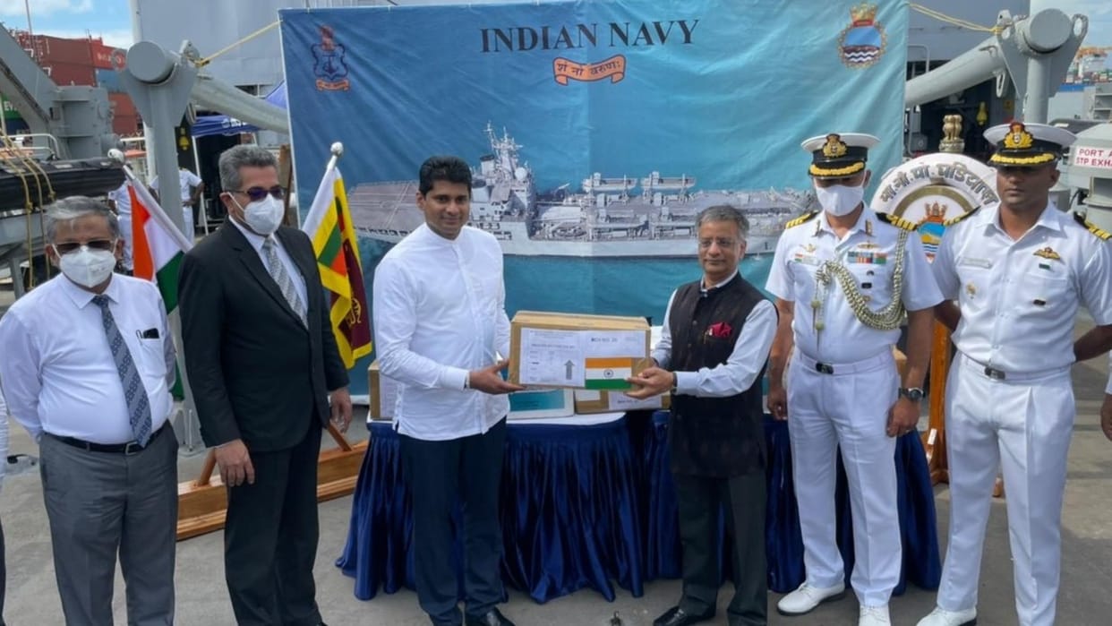 India providing dry ration packs to widows and needy families in Sri Lanka ahead of Eid INS Gharial brough medicines to Colombo news in Hindi
