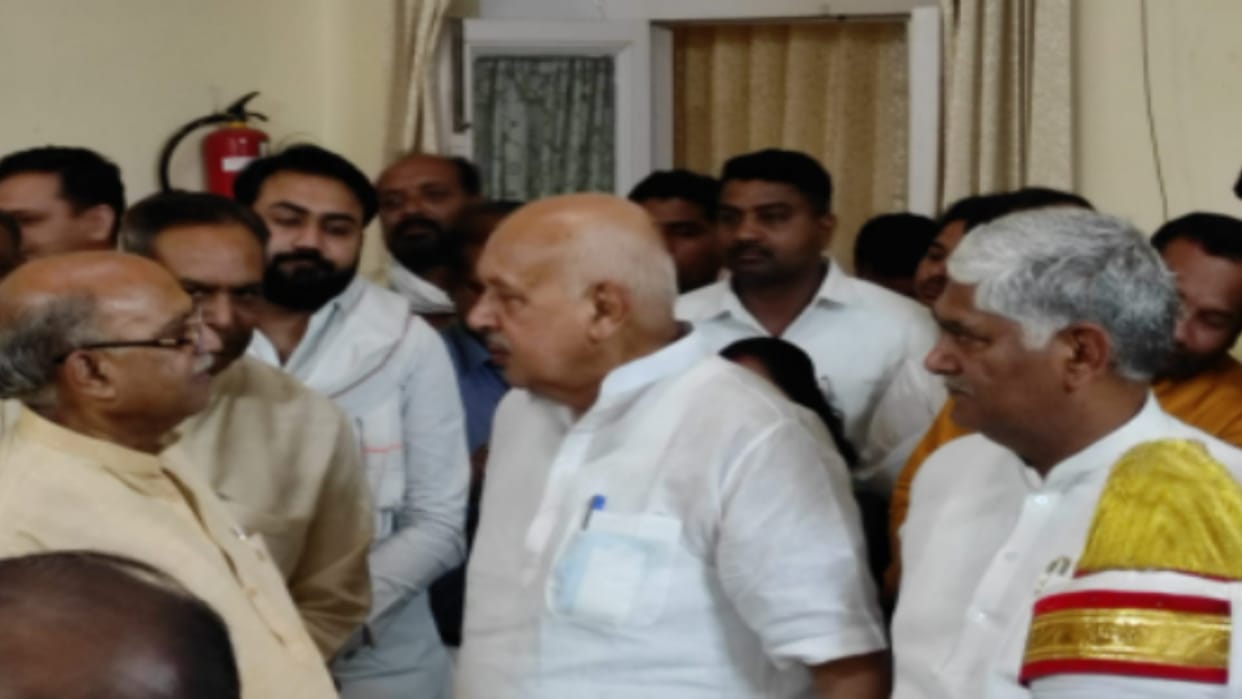 Meerut: Agriculture Minister Suryapratap Shahi said - will end the problem of abandoned animals, will focus on organic farming