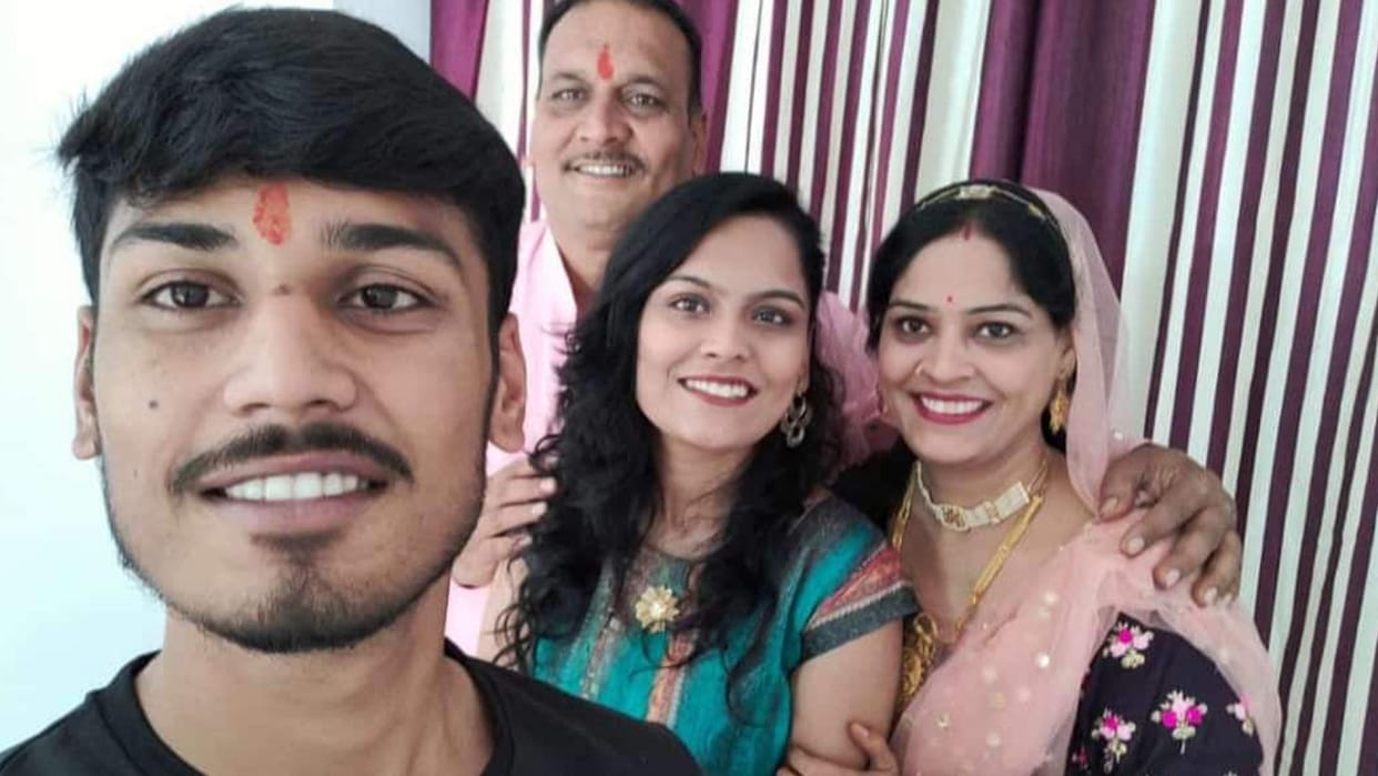 Neemuch ki Ladli's spirits fly: Father is judge's driver, daughter becomes civil judge, achieved seventh rank in examination