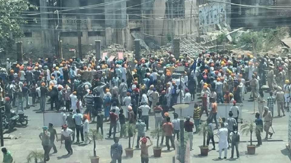 Curfew In Patiala After two Groups Clash
