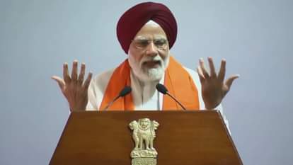 सिख प्रतिनिधिमंडल को संबोधित करते प्रधानमंत्री नरेंद्र मोदी