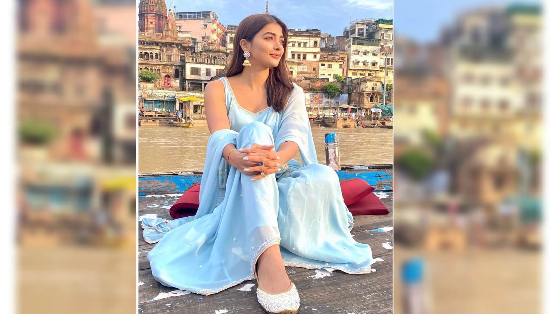 pooja hegde tweet about indigo staff member rude behaviour users trolled actress 