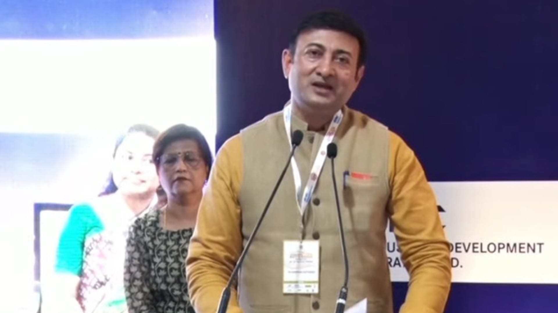 राज्यवर्धन सिंह दत्तीगांव।