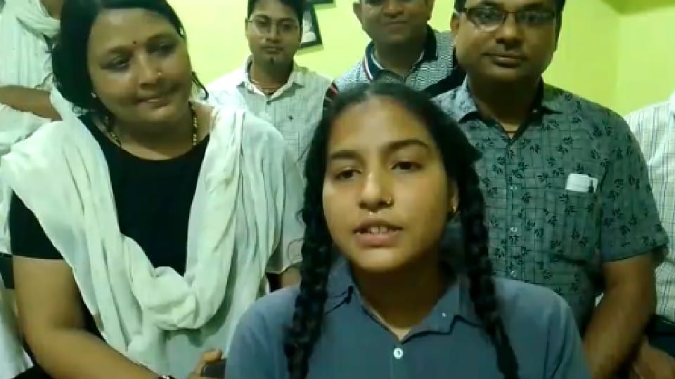 The story of progress of MP Board 12th topper: There was a crisis of livelihood on the family, yet the focus was on studies, now top in the state