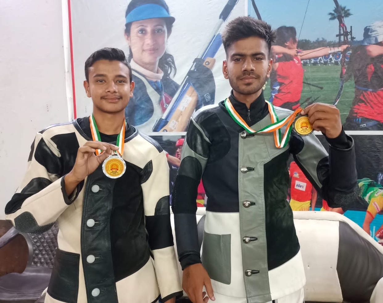 Warm welcome to medal winning players