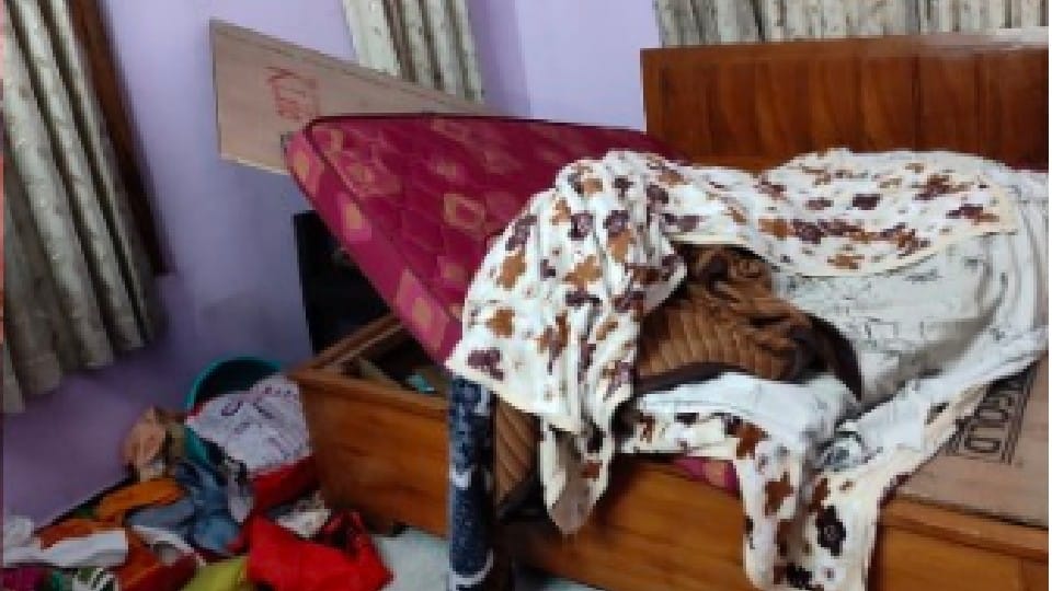 Guna: Attack on IRS officer's house twice, Digvijay Singh said – this attack is shameful for law and order