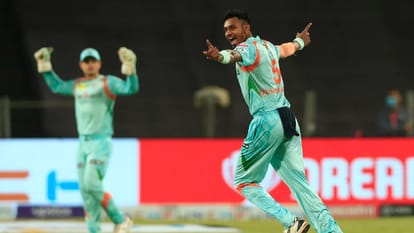 IPL 2022 LSG vs PBKS Analysis Captain Mayank agarwal failed again  Dushmantha Chameera turned the match by taking Bairstow wicket