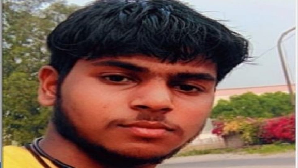 Brother died in road accident before sister marriage in Firozabad