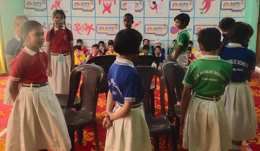 In Kabaddi, Sarvodayan Stars team won by a margin of 39-35 points.
