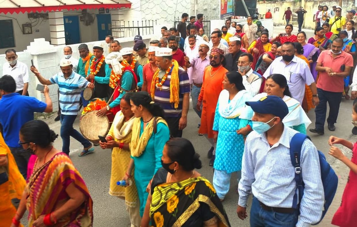 Sandesh Yatra reached Mandal Headquarters from Munsiyari, left for Doon
