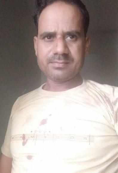 Dhaba owner beaten with iron rod, threw the goods