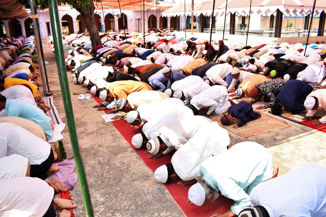 Jamat Ul Wida Alvida Jumma namaz today at shahi masjid in Bareilly