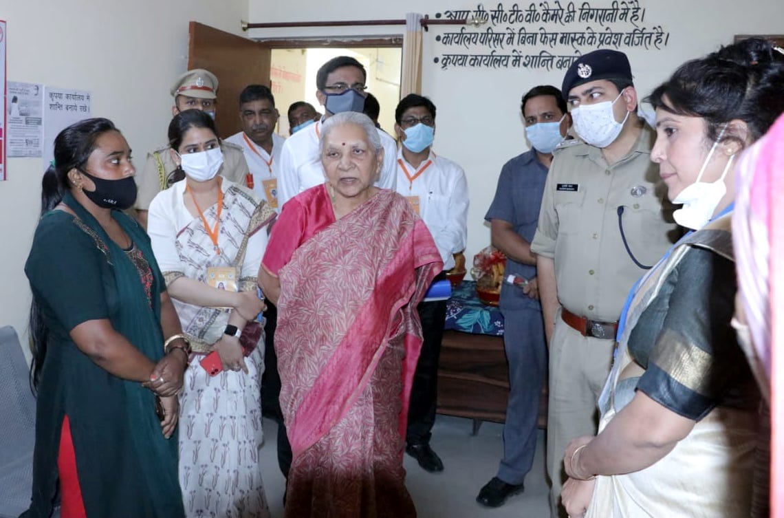 Governor spoke to the women suffering at One Stop Center