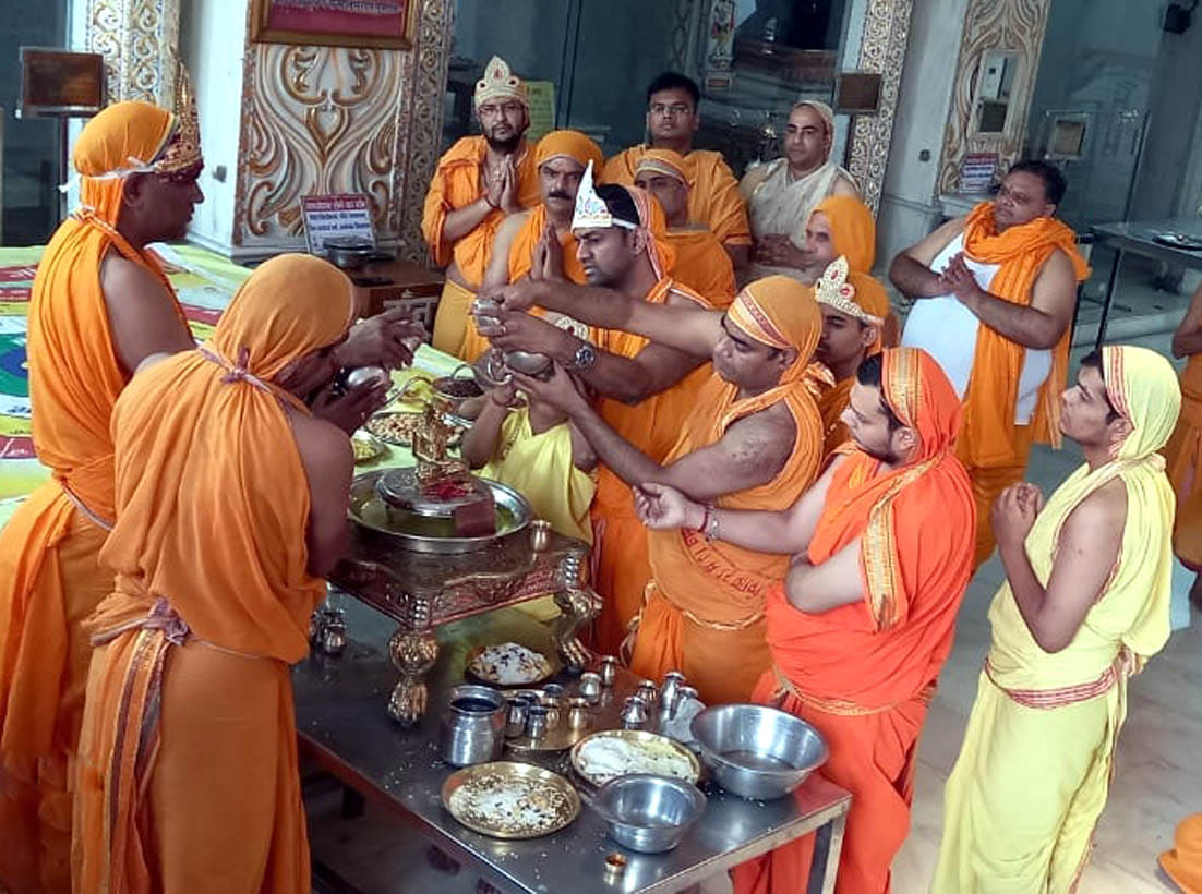 Chanting of Mahamrityunjaya Mantra in Trilok Teerth Dham Jain Temple