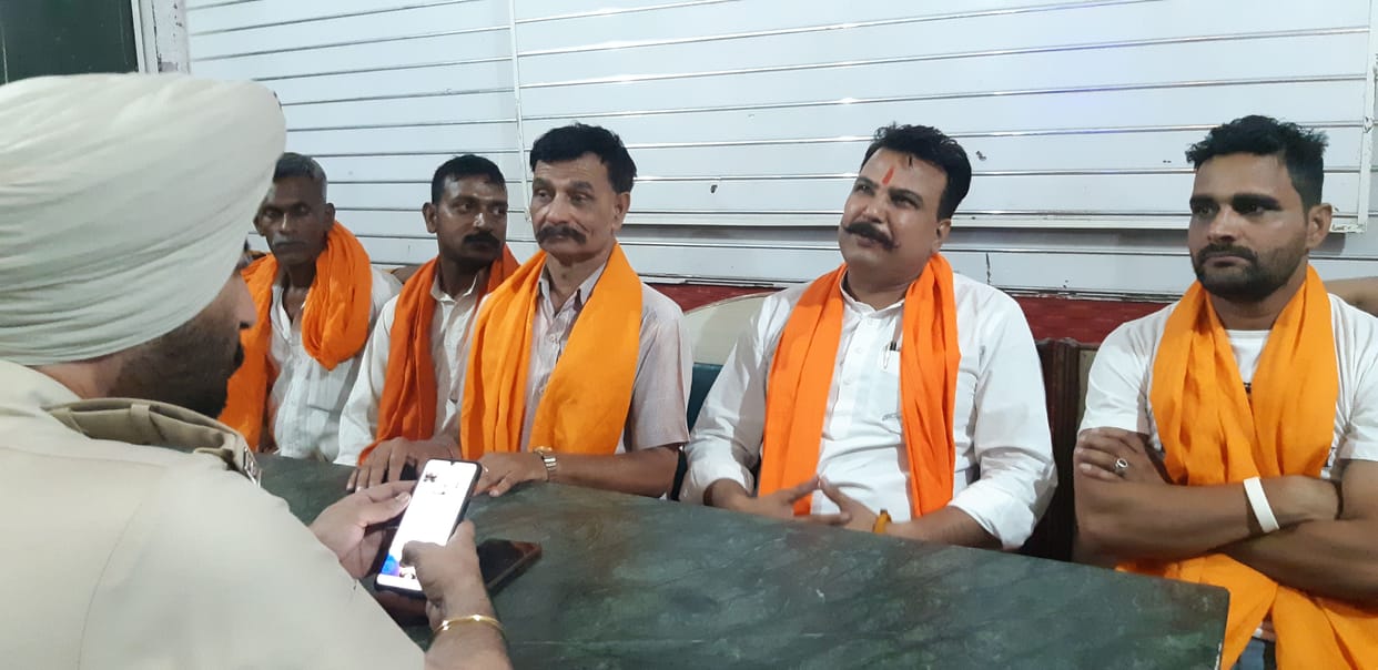 Patiala Violence : Demand to register a case against Nihang for abusing gods and goddesses