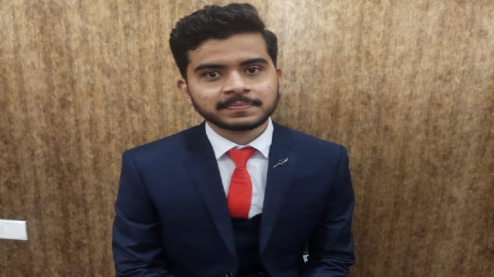 Agra Btech student died in Greater Noida Hit and Run case