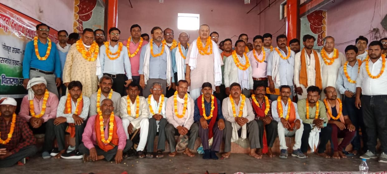 Various organizations held a meeting on Labor Day and warned
