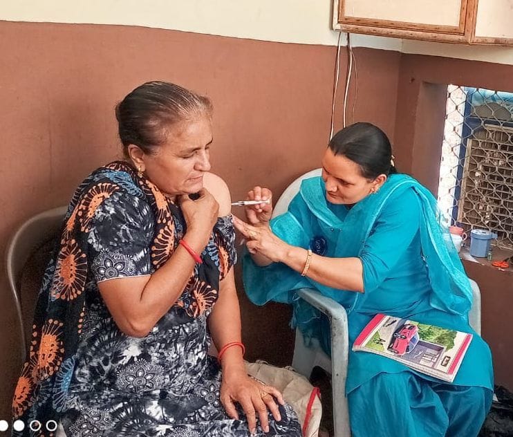 20 doses in vaccine vial, health workers are not starting vaccination due to fear of spoilage