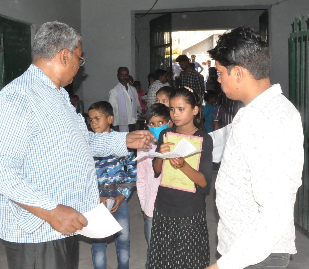 Hathras: 4053 candidates attended, 3252 were absent