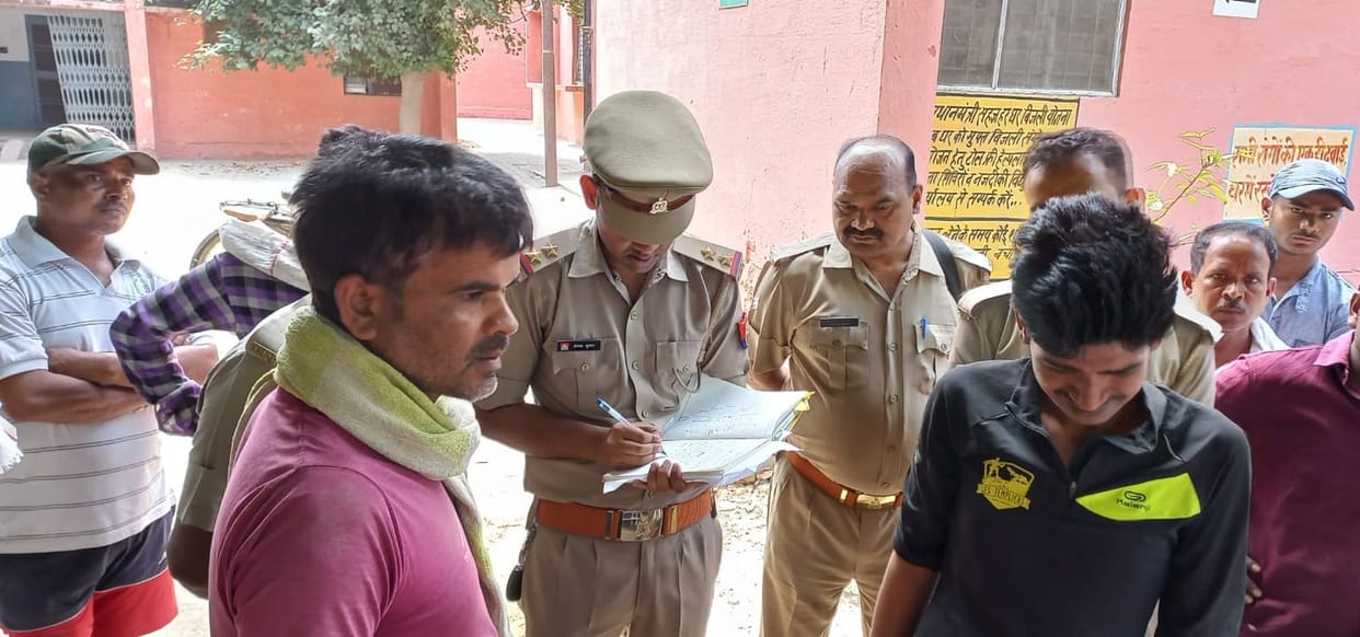 Youth and friend going to distribute wedding cards dies due to car collision