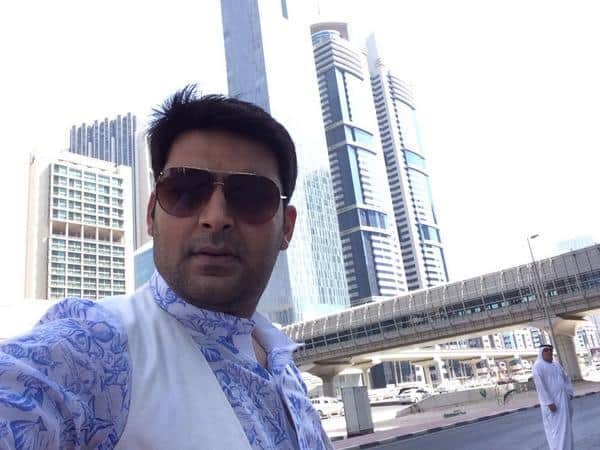 Kapil Sharma Flirting on the streets of Dubai funny video goes viral on social media