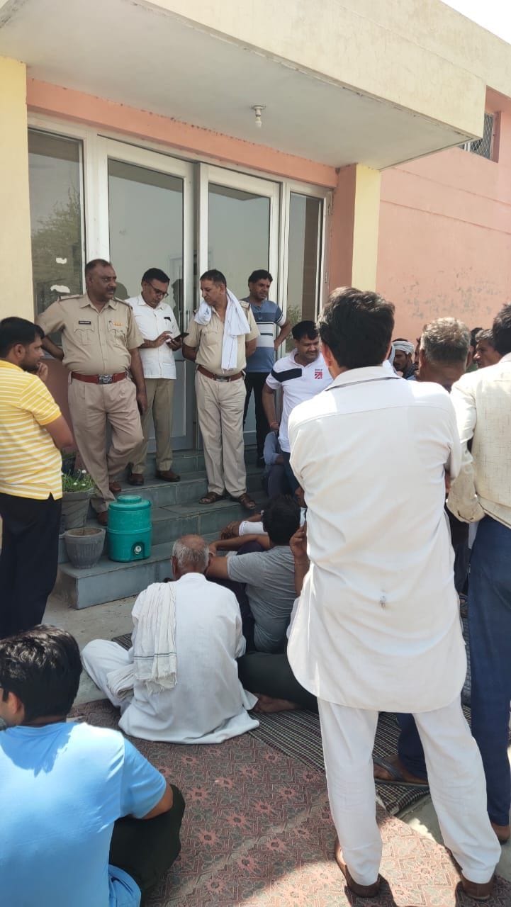 Dhol played for water in Hansi, demonstration for electricity in Agroha, announced not to pay bills in Uklana