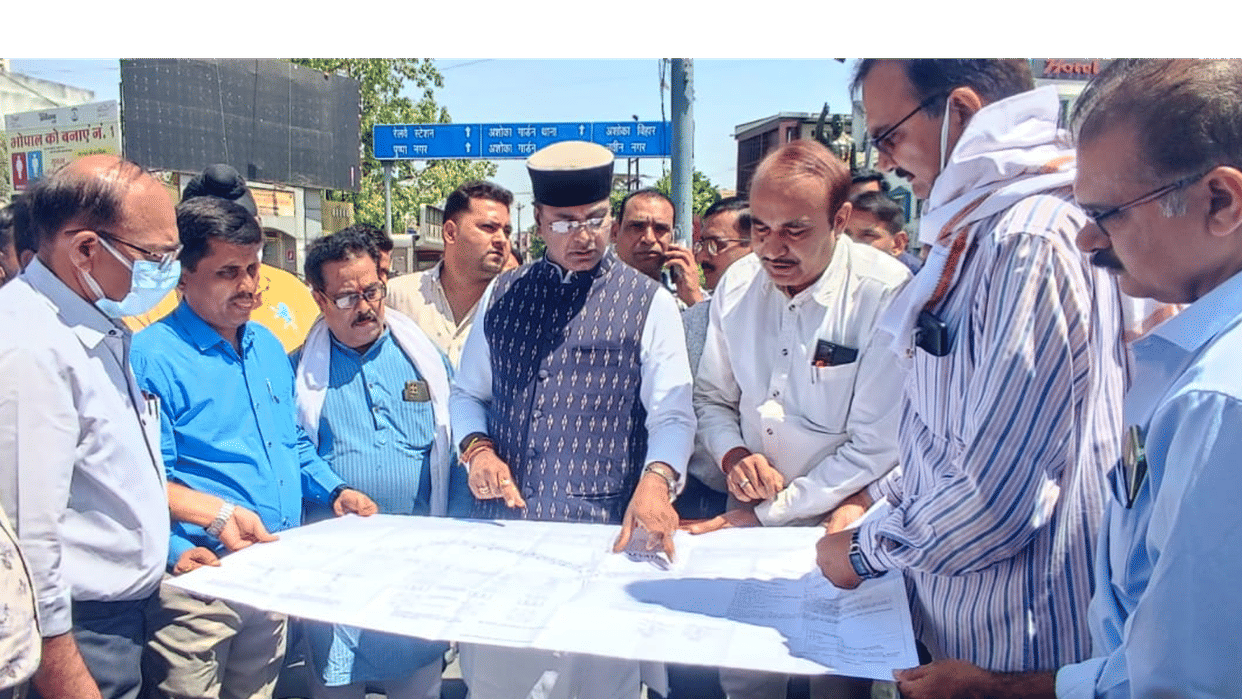 Bhopal: Grade separator will be built at Prabhat crossroads at a cost of 35 crores, Minister Sarang inspected