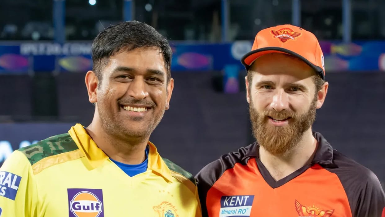 IPL 2022 CSK Captaincy Sunil Gavaskar happy for MS Dhoni comeback as captain of Chennai SuperKings again