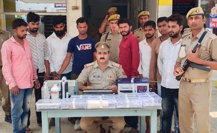 Gang caught cheating accounts by making cloned thumbs of silicone rubber