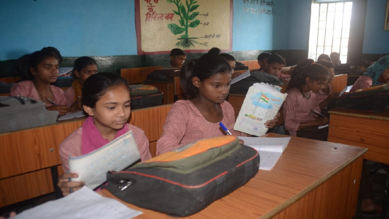 UP News: Council schools will not be far from three km radius, enrollment of one crore 90 lakh students