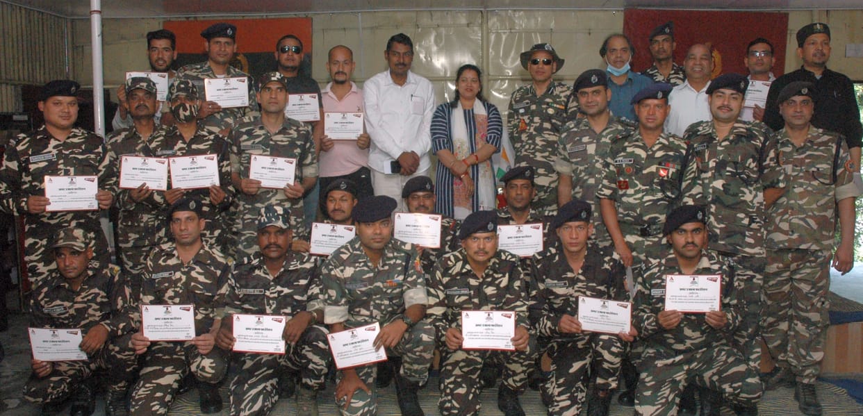 Blood Donation Camp in SSB Didihat  By Amarujala Faundation