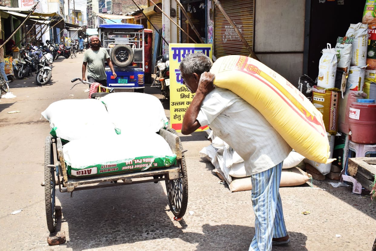 Labor Day: 13.85 lakh e-shram card holders deprived of 70 percent benefits