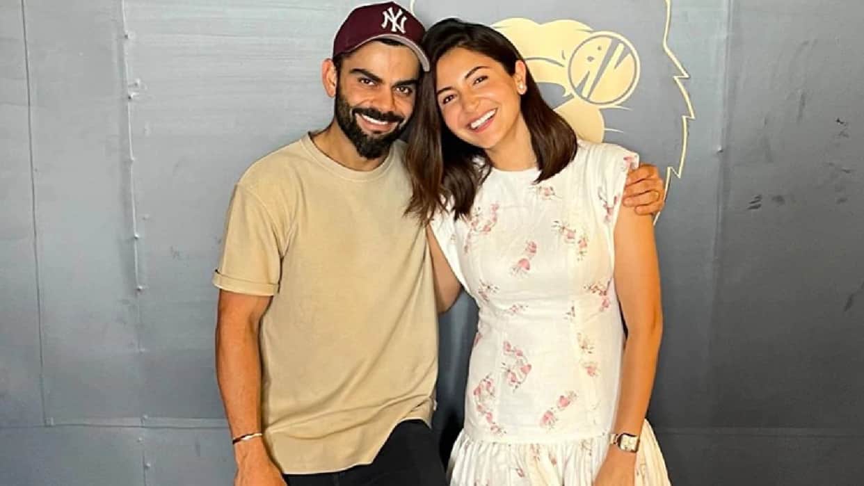 Anushka Sharma Birthday Virat Kohli shared a photo with Anushka Sharma wrote Thank God You Were Born