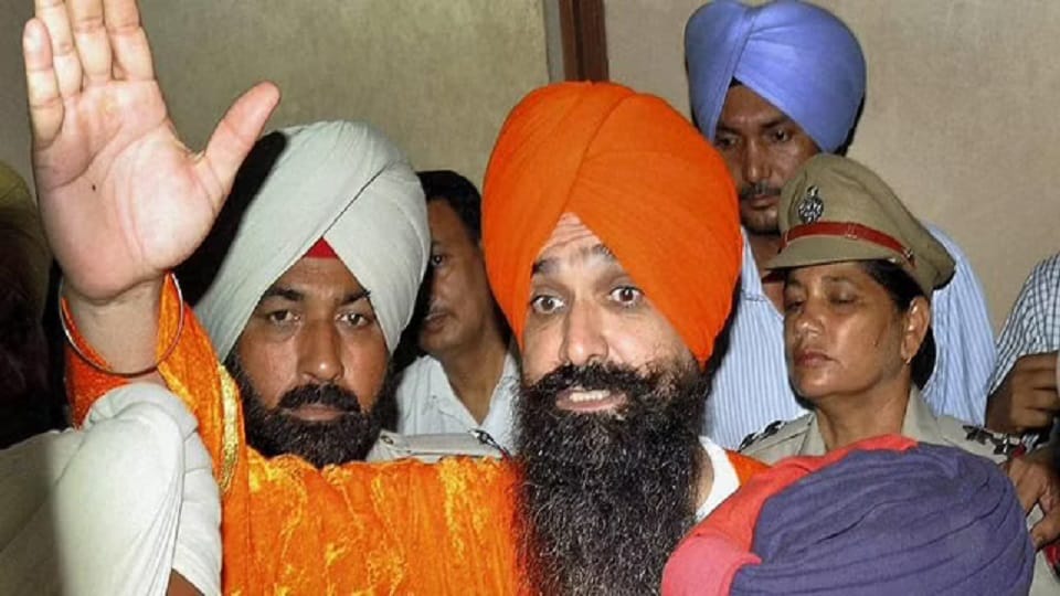 Beant Singh assassination: SC seeks Centre's reply on commutation plea of death row convict Rajoana