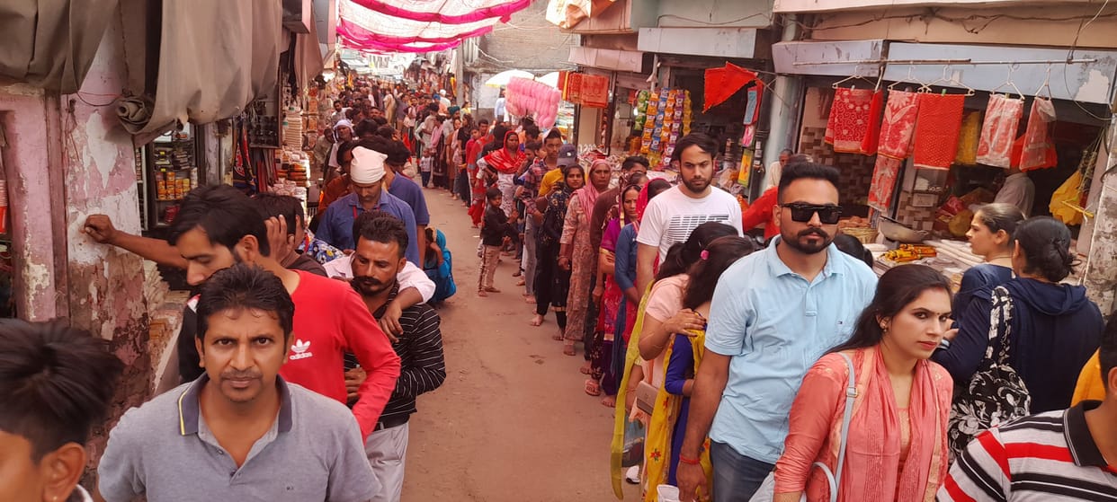 piligrmages in naina devi temple