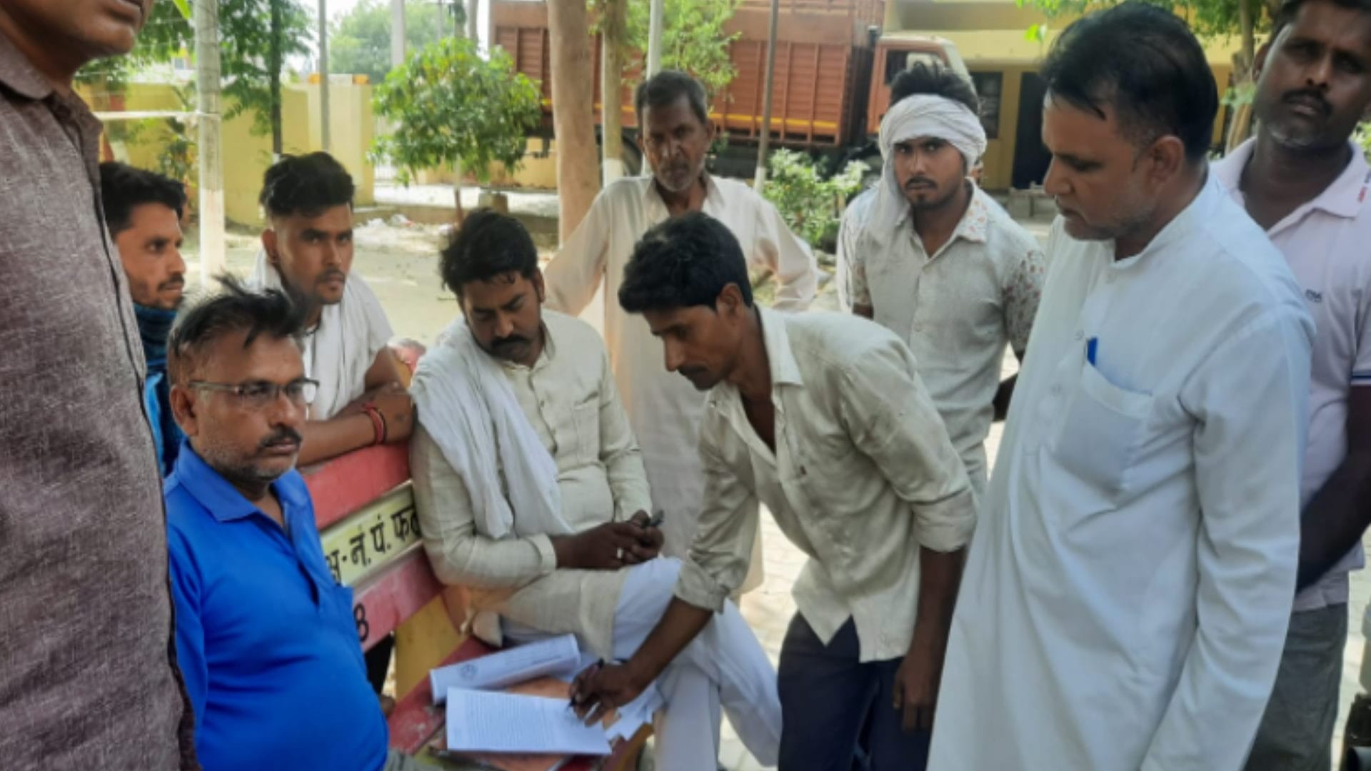 Girl student murder in Meerut and criminal Rohit has told full story after arrested by police