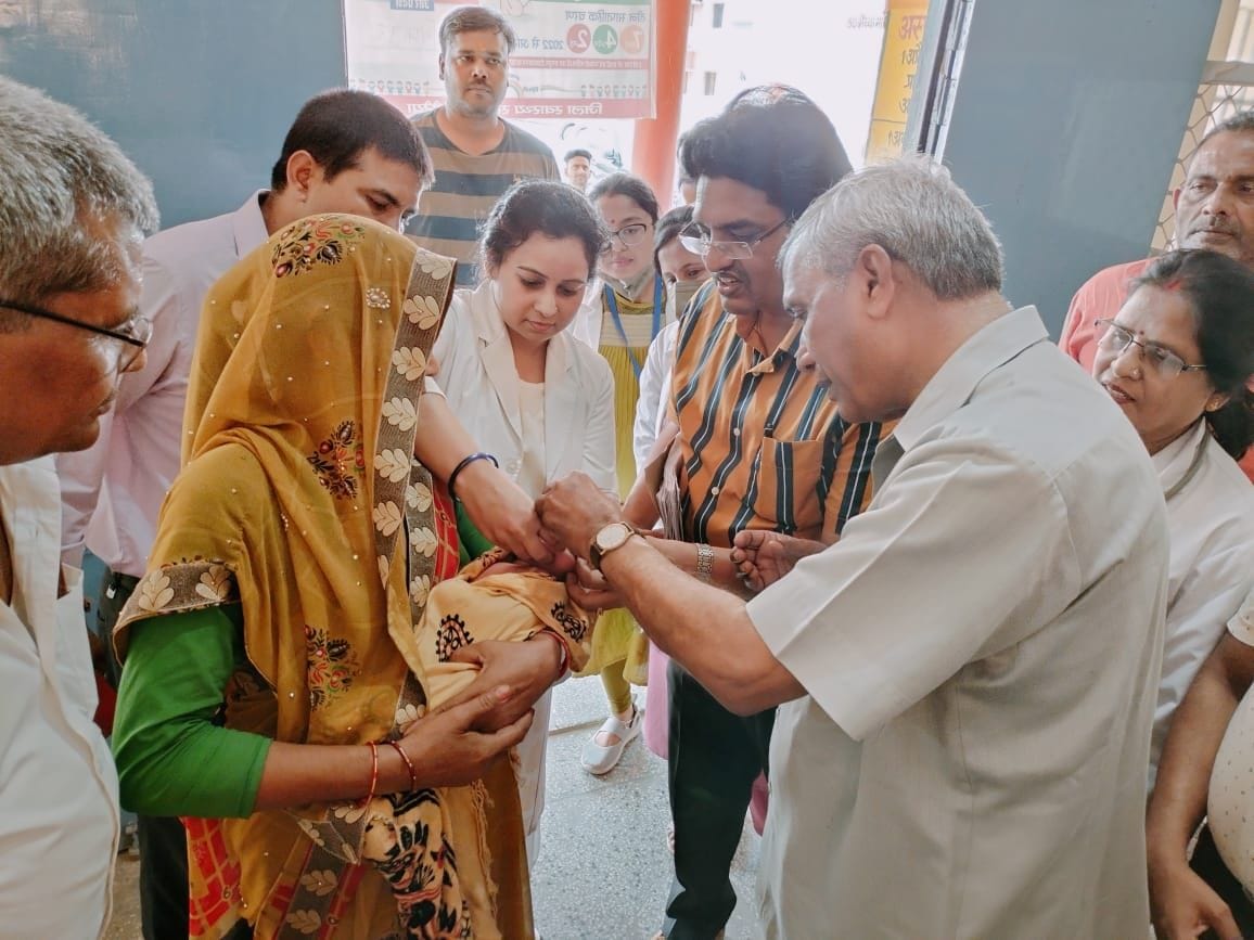 abhiyaan,mantri,vacine