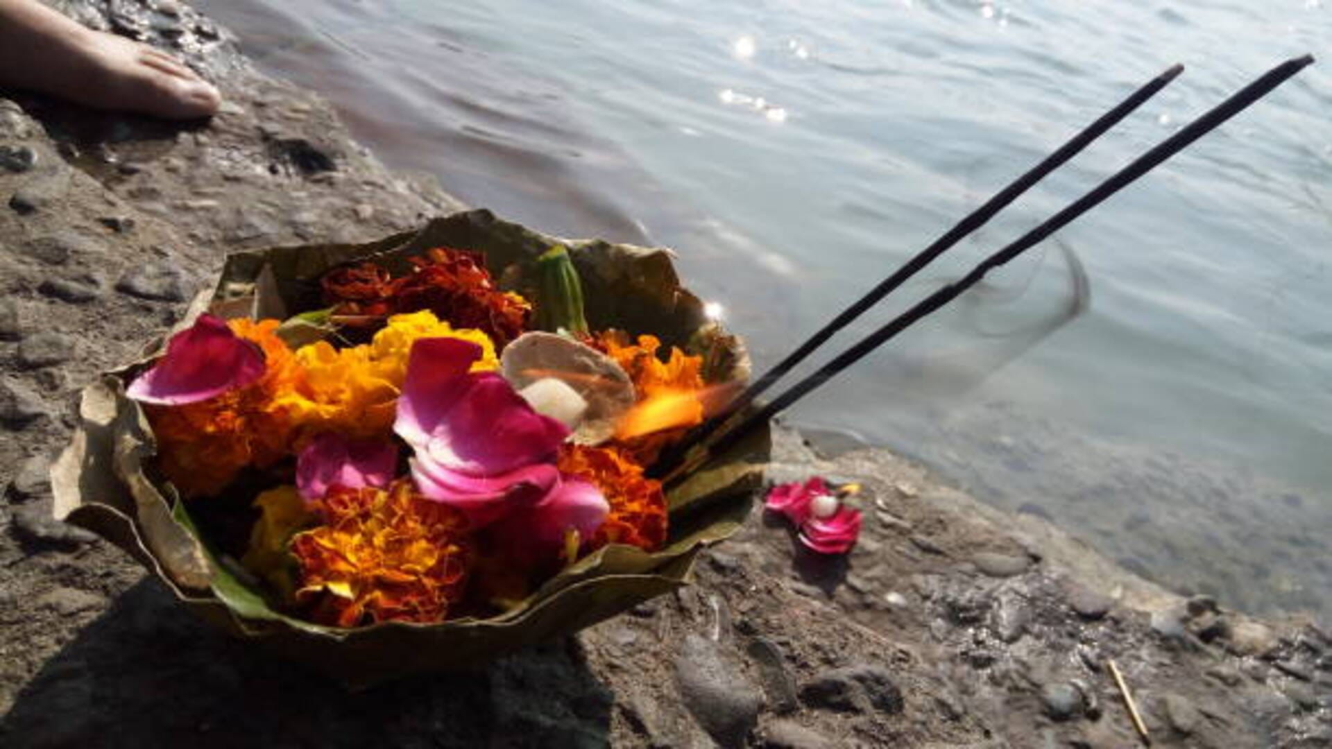 Ganga Saptami 2023 Must These Remedies And Chant Maa Ganga Mantra Benefits and Significance