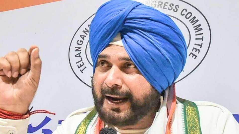 Congress leaders indirectly targeted Navjot Sidhu