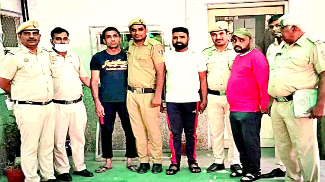 Delhi National level boxer arrested along with two others for firing businessman attacked his own servant